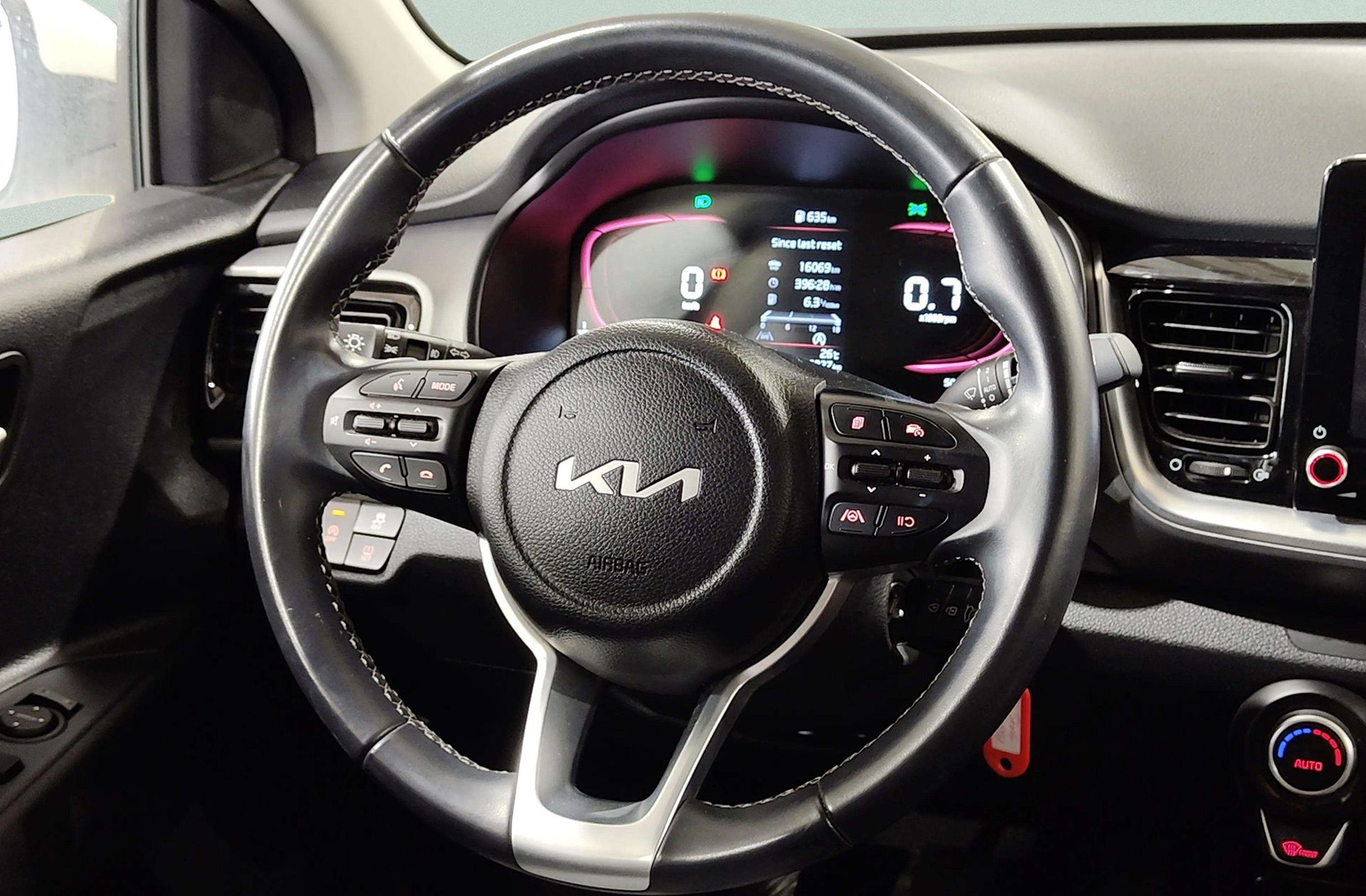 Kia Stonic 1.2 DPi Drive - foto 22