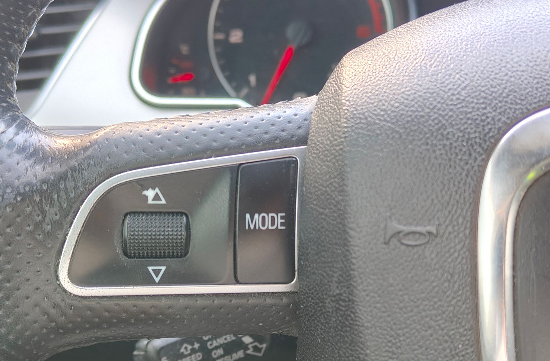 Audi A5 Coupe 2.7 TDI Multitronic - foto 29