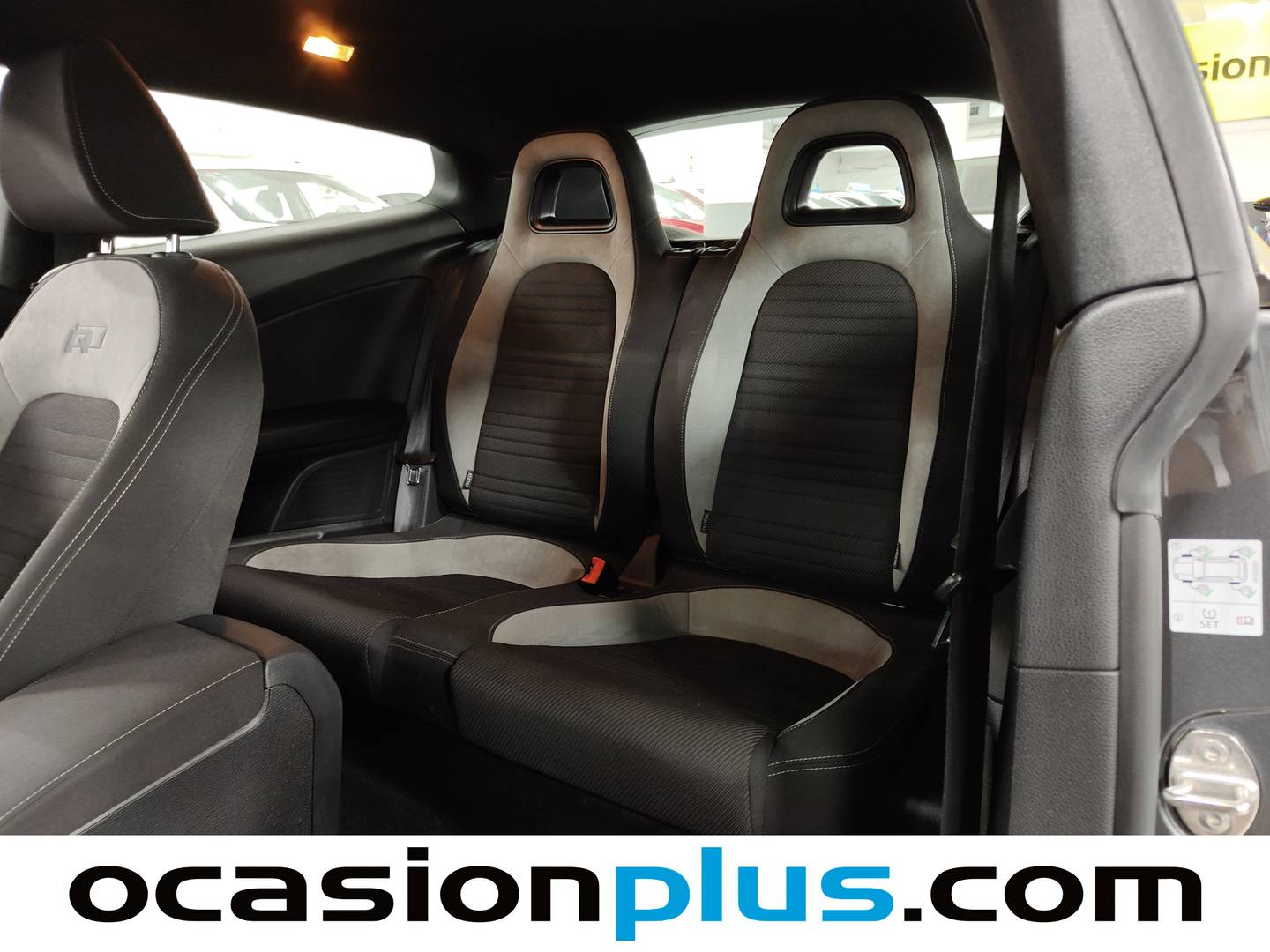 Foto Volkswagen Scirocco Volkswagen Scirocco Typhoon by R-Line 2.0 TSI BMT  (180 CV)