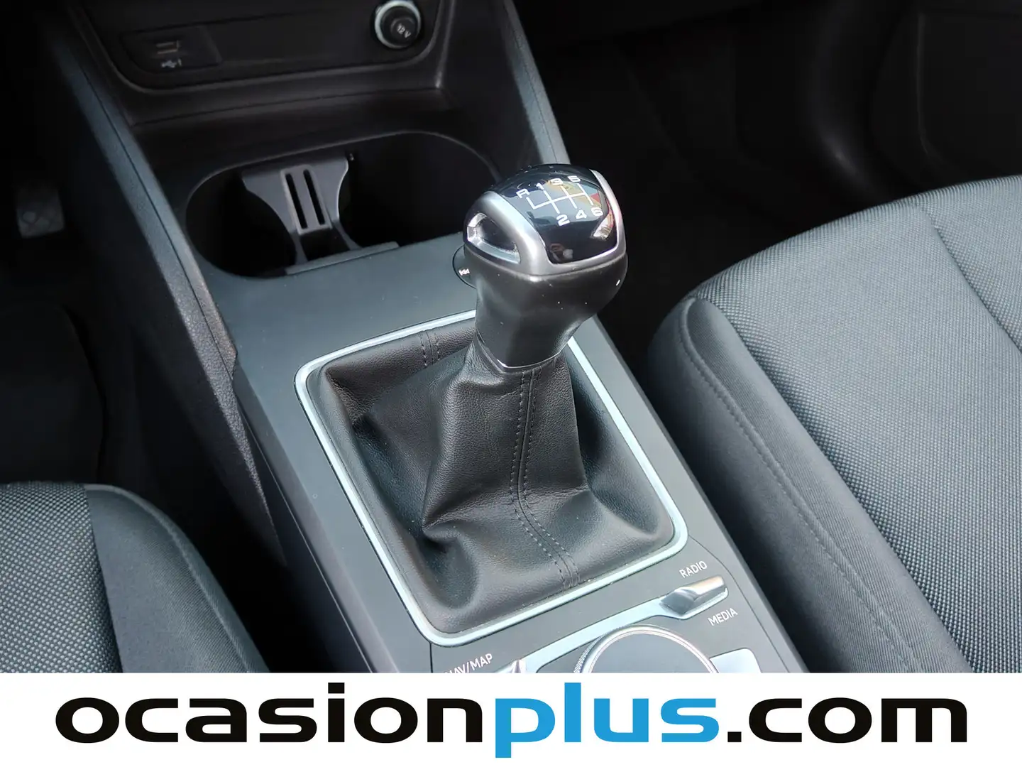 Foto Audi Q2 Audi Q2 Advanced 30 TDI (116 CV)