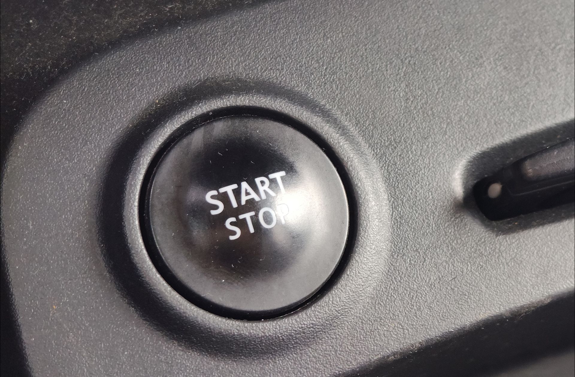 Renault Captur Zen Energy TCe EDC - foto 32