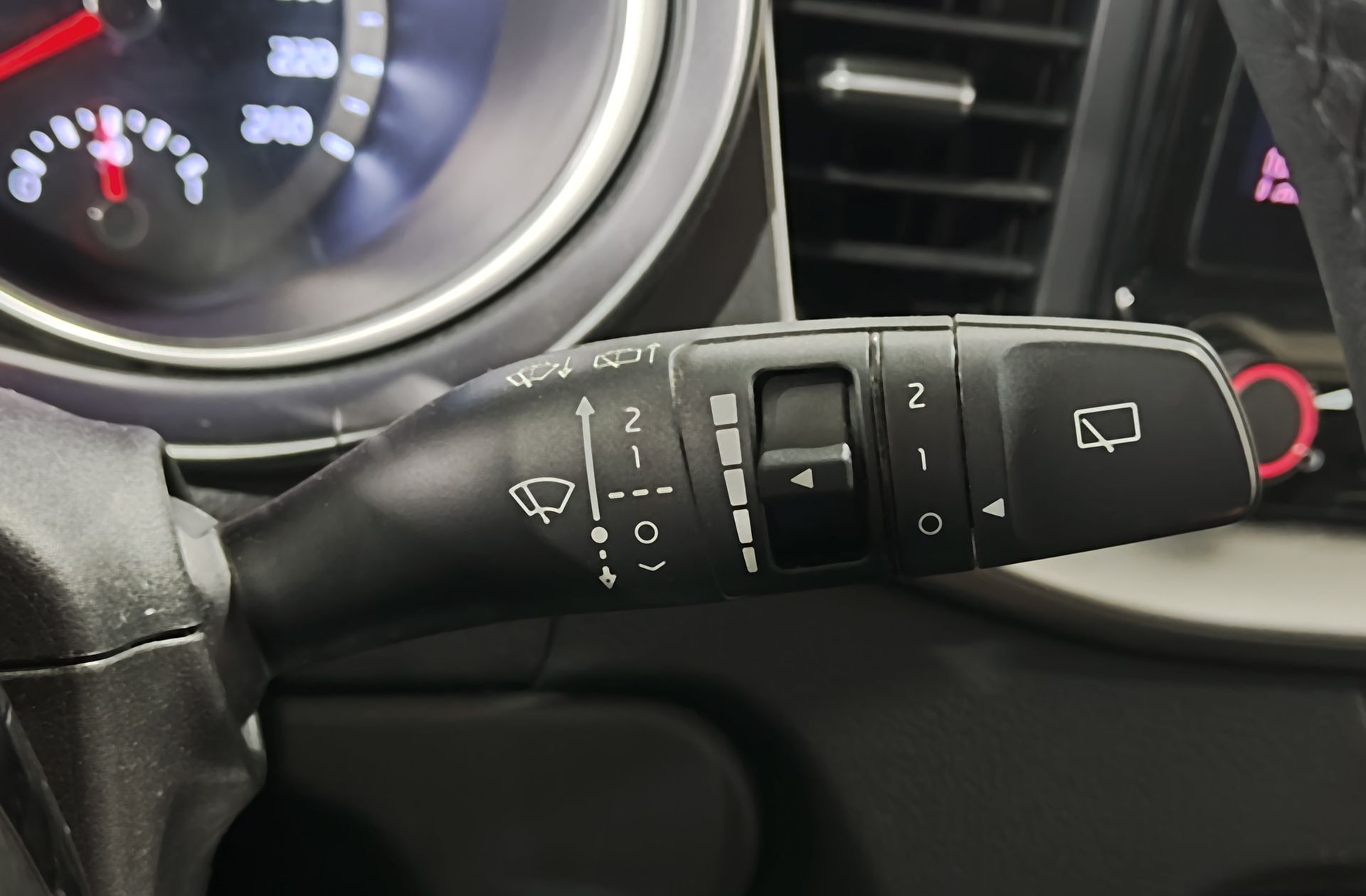 Kia XCeed 1.0 T-GDi Drive - foto 29