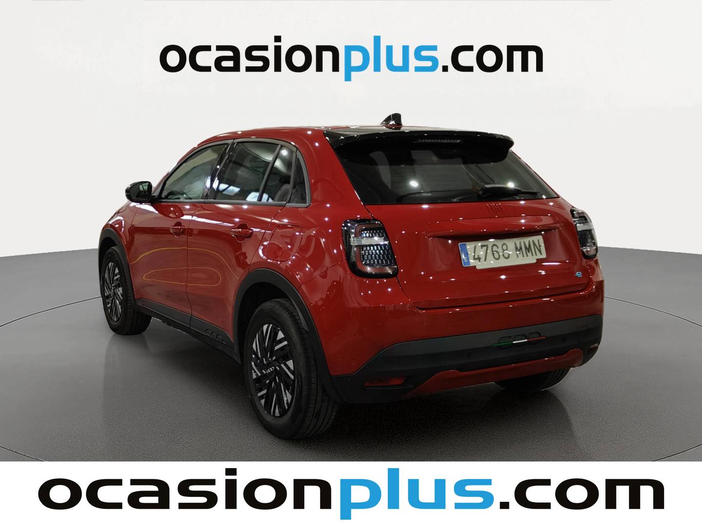 Foto trasera Fiat 600 Fiat 600e Red 54kwh (156 CV) izquierda