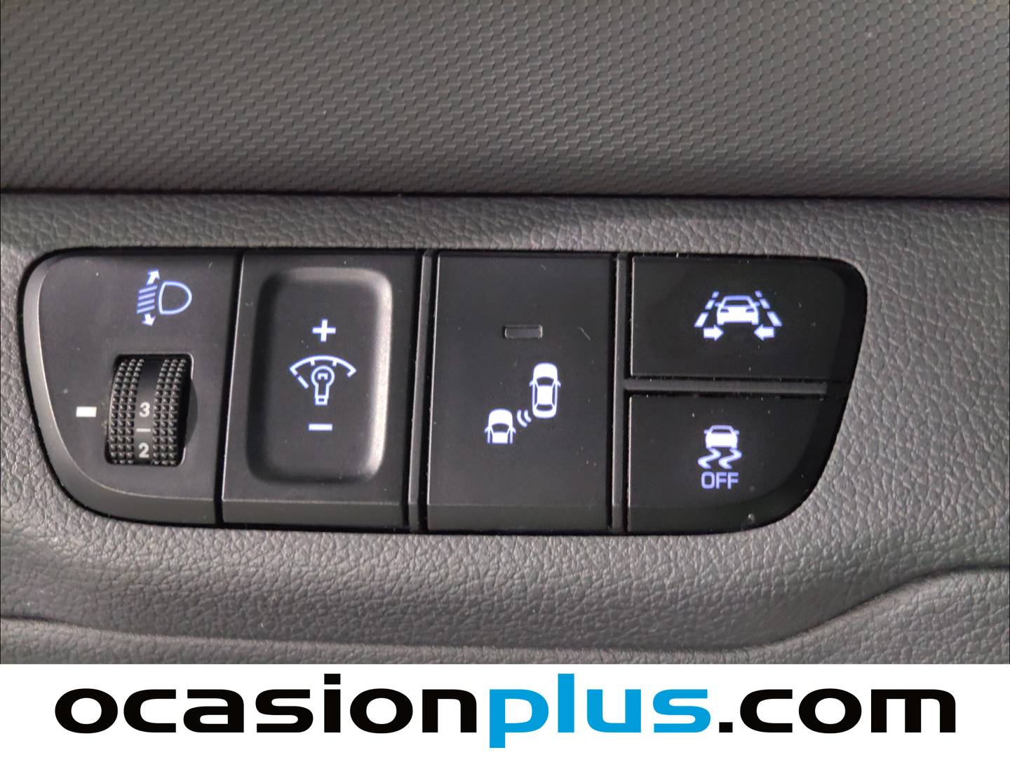 Foto Hyundai IONIQ Hyundai Ioniq 1.6 GDI HEV Style DCT (141 CV)