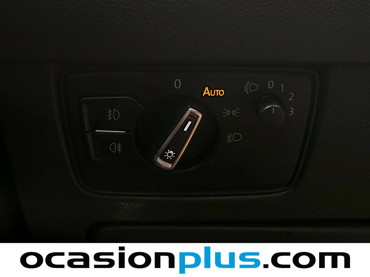 Equipamiento del Volkswagen Passat Volkswagen Passat Variant 1.6 TDI BMT (120 CV)