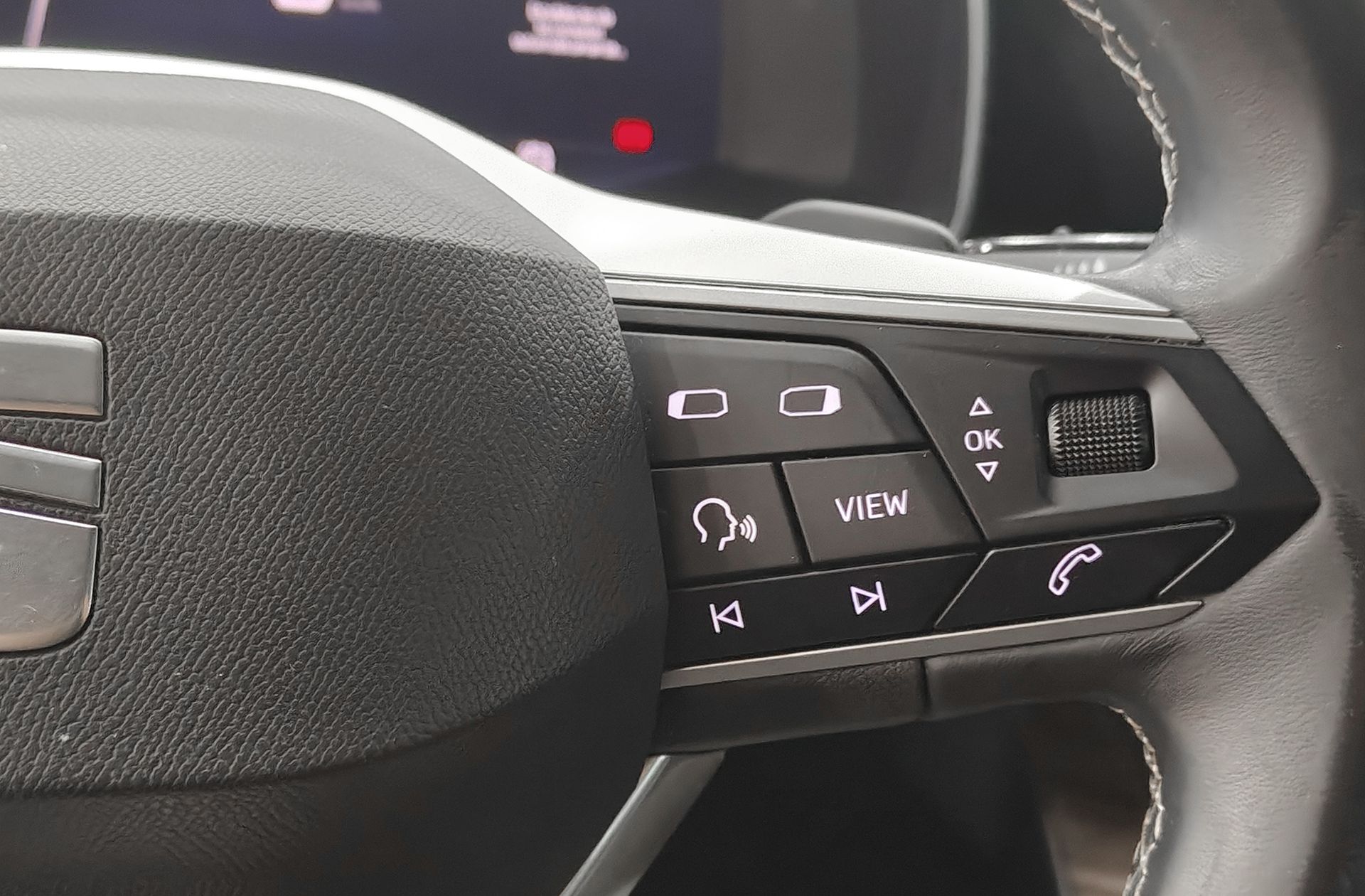 SEAT León 1.5 eTSI Xcellence Go L DSG - foto 28