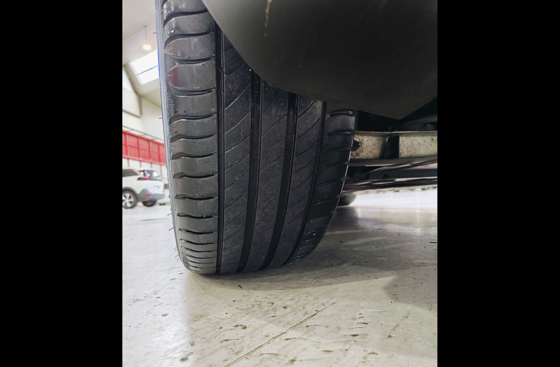 Mercedes-Benz CLA 180 Pack AMG - foto 40