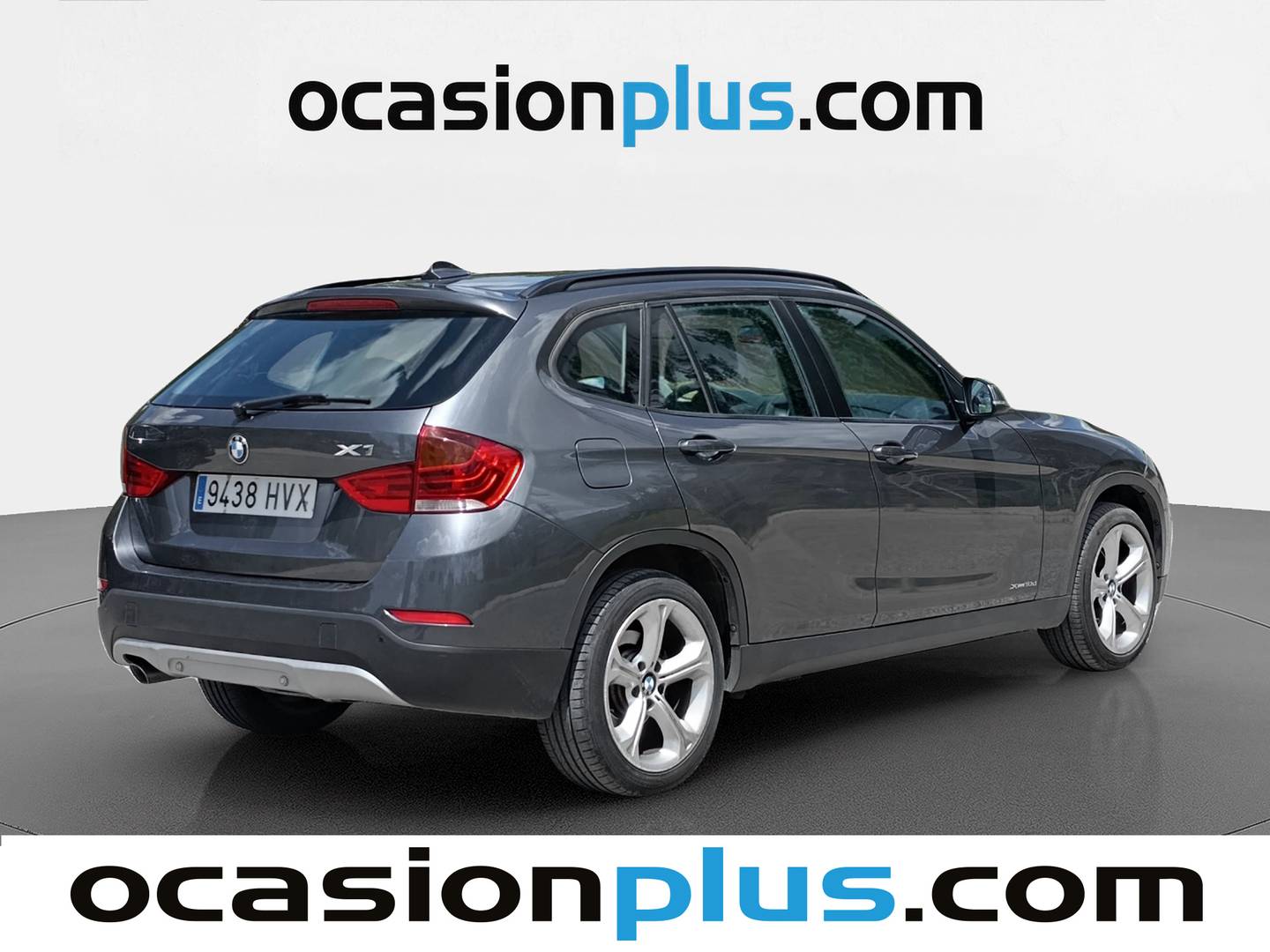 Foto trasera BMW X1 BMW X1 xDrive18d (143 CV) derecha