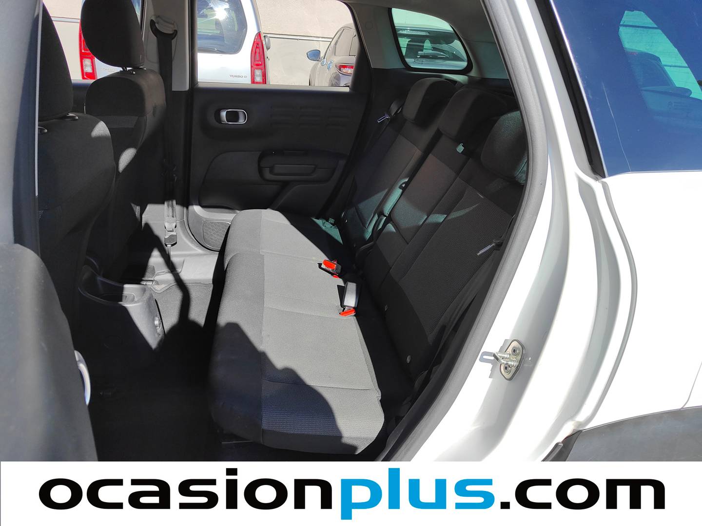 Foto asientos traseros Citroën C3 Aircross Citroën C3 Aircross BlueHDi 100 S&S Shine (102 CV)