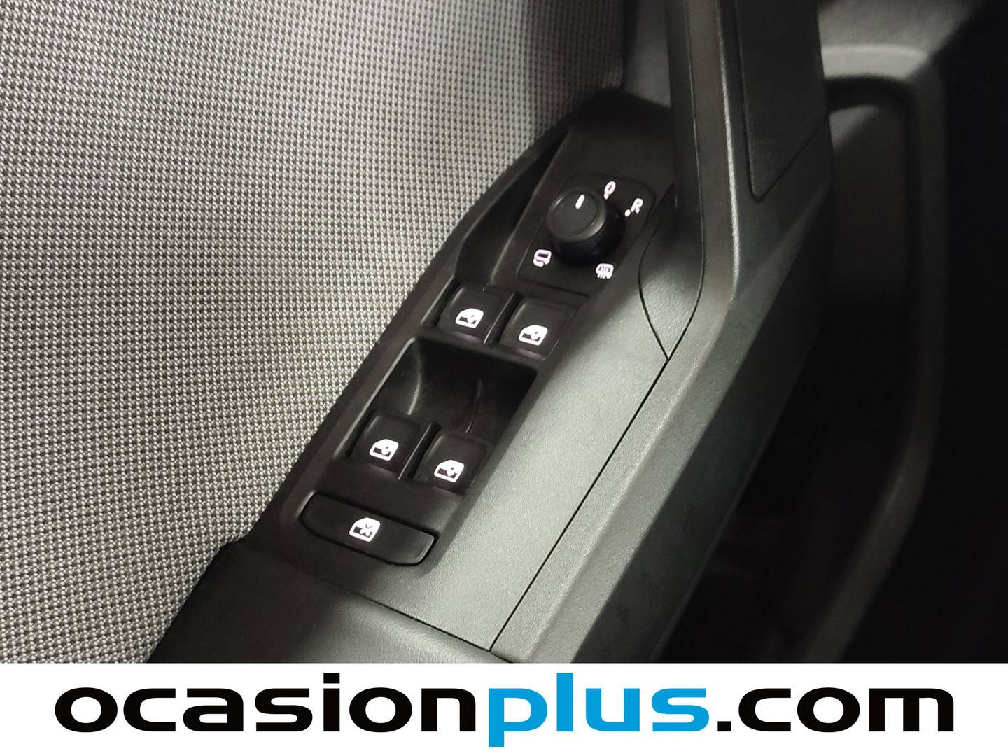 Foto Seat León SEAT León 2.0 TDI S&S Style Go DSG (150 CV)