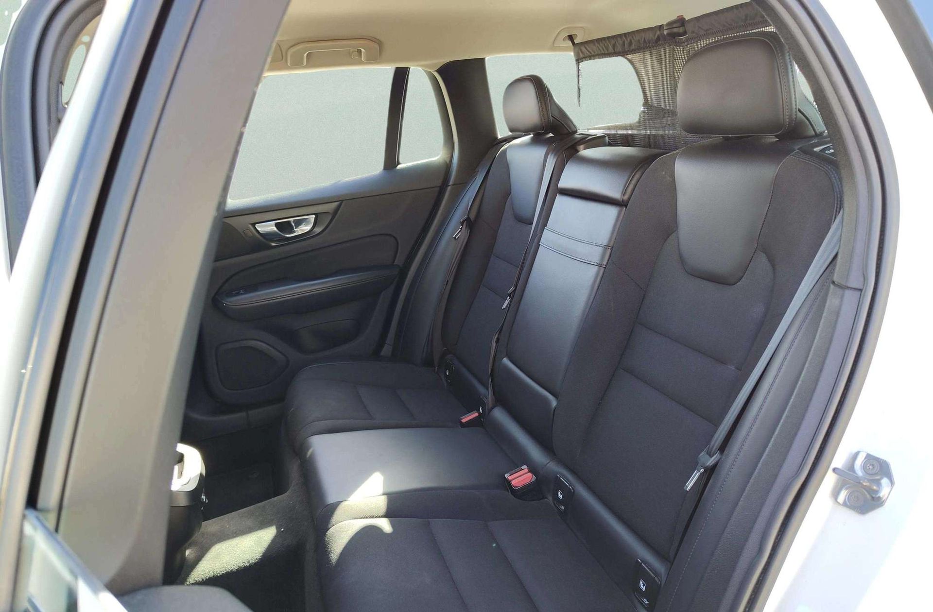 Volvo V60 D3 Business Plus - foto 13