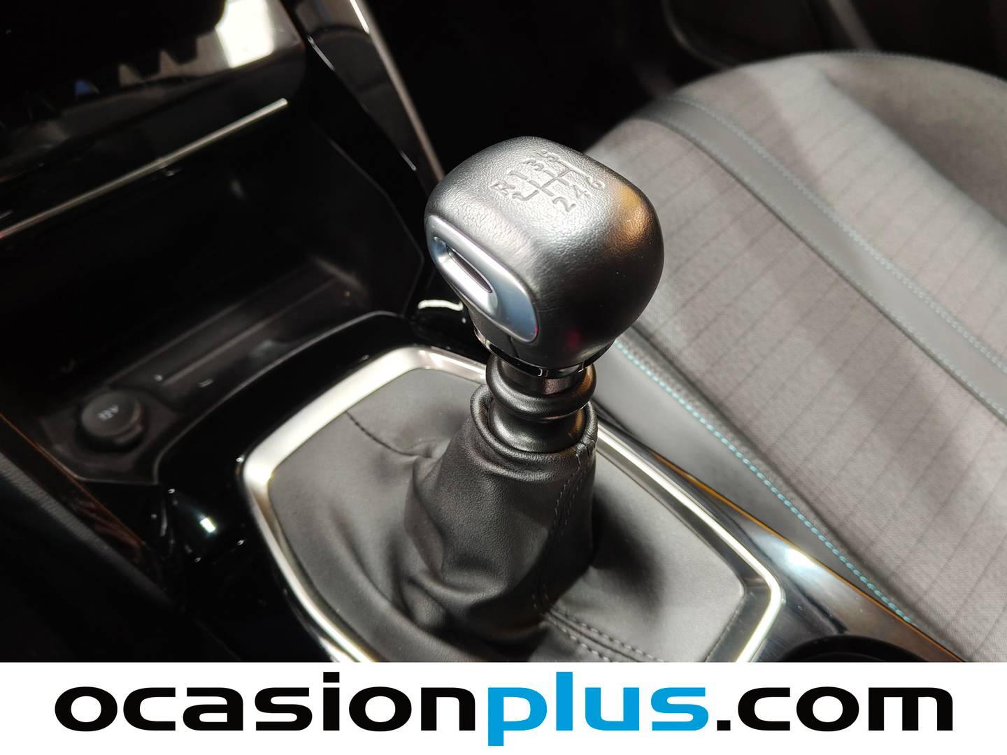 Foto Peugeot 208 Peugeot 208 PureTech 100 Allure (100 CV)