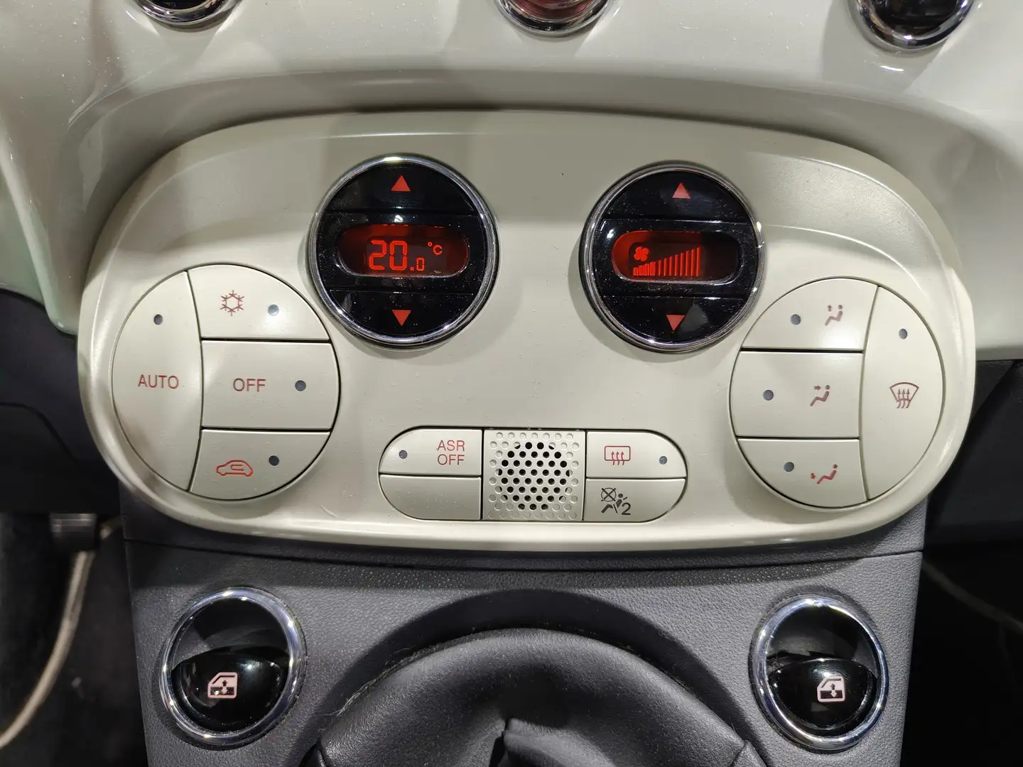 Foto Fiat 500 Fiat 500 1.2 GLP Lounge (69 CV)