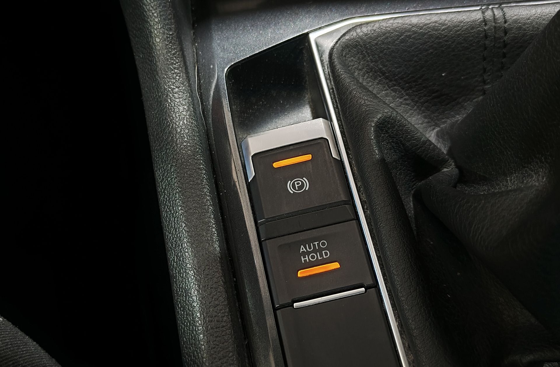 Volkswagen Tiguan Edition 1.4 TSI BMT - foto 31
