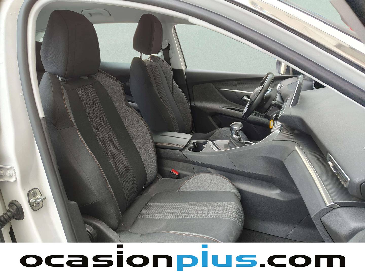 Peugeot 3008 Peugeot 3008 PureTech 130 S&S Active (130 CV) gasolina