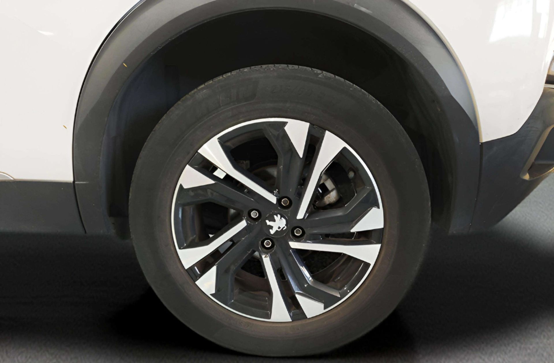Peugeot 2008 BlueHDi 110 Allure - foto 33