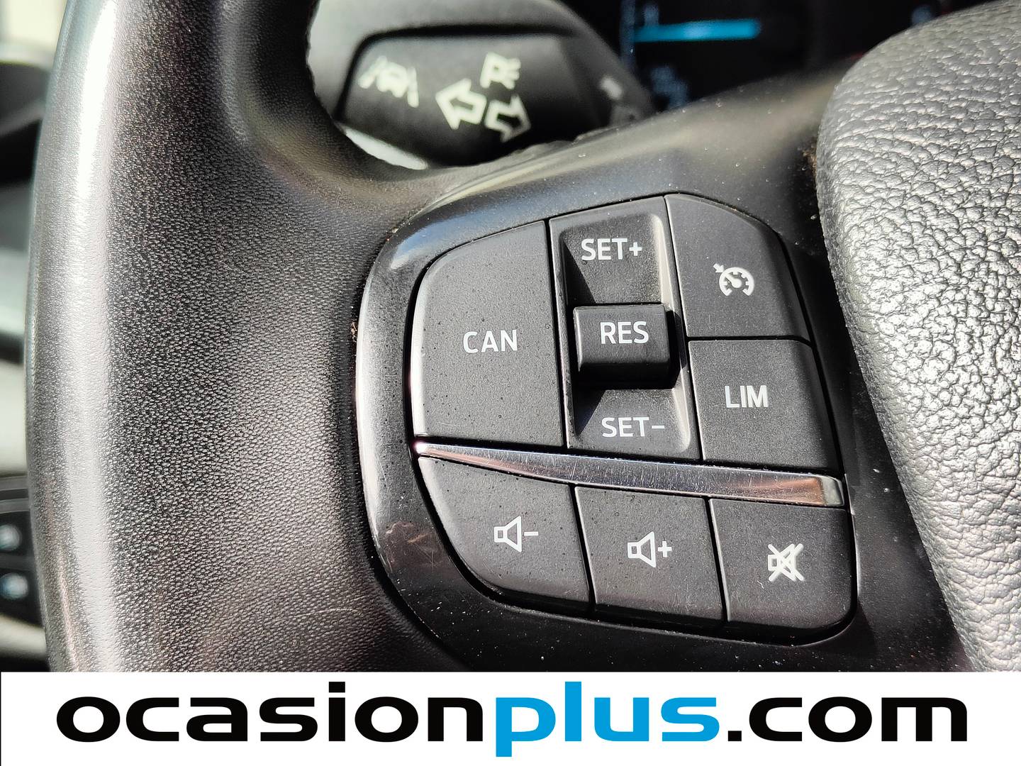 Equipamiento del Ford Transit FORD Transit 350 L4H3 Van Trend RWD (130CV)