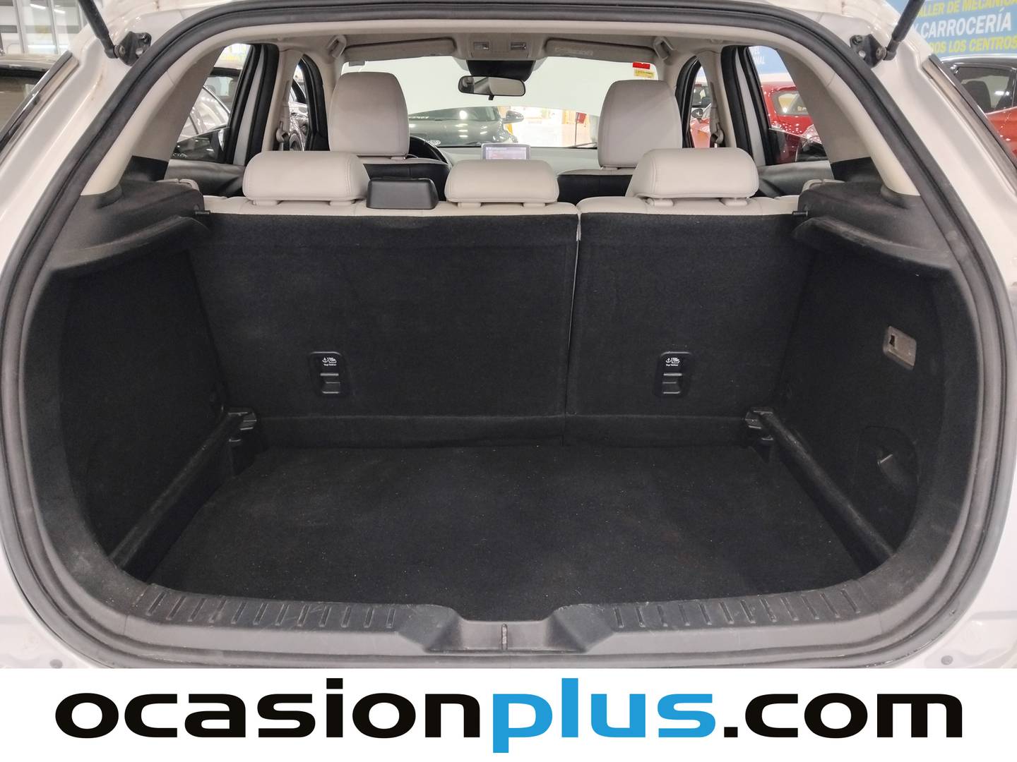 Foto asientos delanteros Mazda CX-3 Mazda CX-3 2.0 SKYACTIV GE i-Eloop Luxury 4WD AT (150 CV)