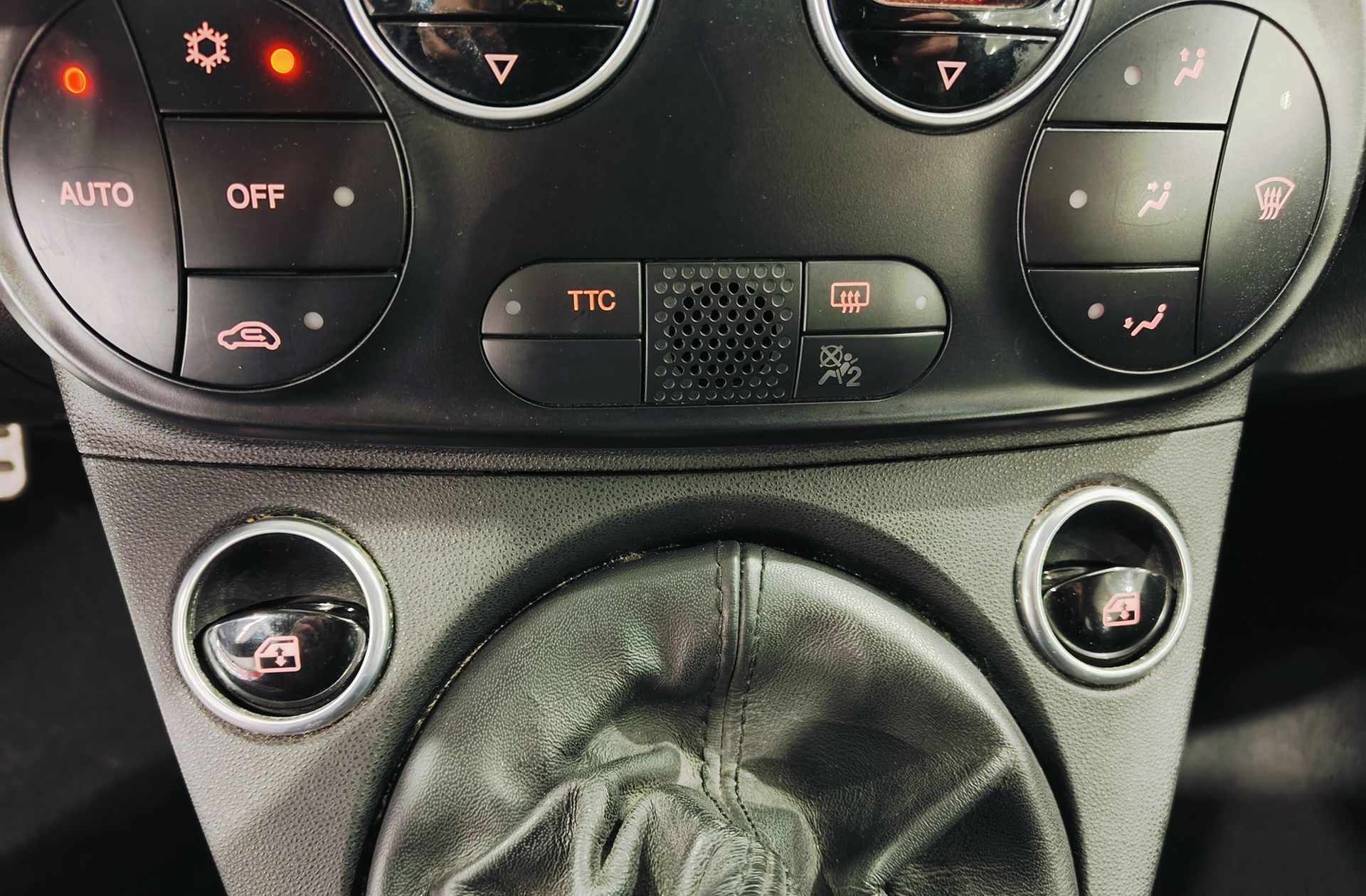 Abarth 500 1.4 16v T-Jet 595 - foto 28