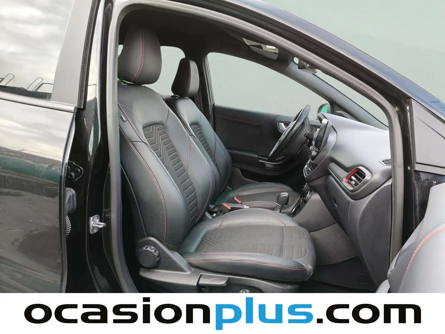 Foto Ford Puma Ford Puma 1.0 EcoBoost MHEV ST-Line X Auto (125 CV)