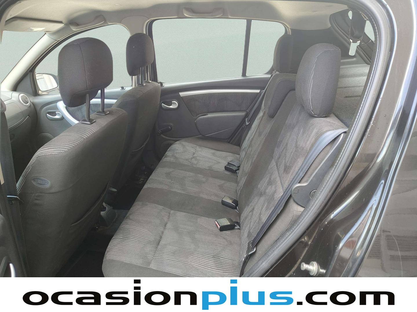 Foto asientos traseros Dacia Sandero Dacia Sandero Laureate 1.2 (75 CV)