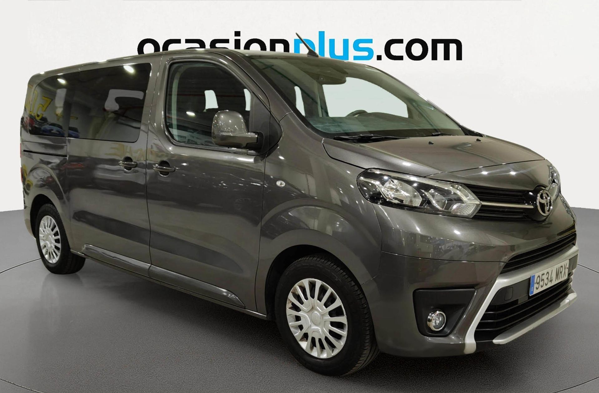 Toyota Proace Verso 2.0D VX Plus Shuttle L1 9 plazas - foto 2