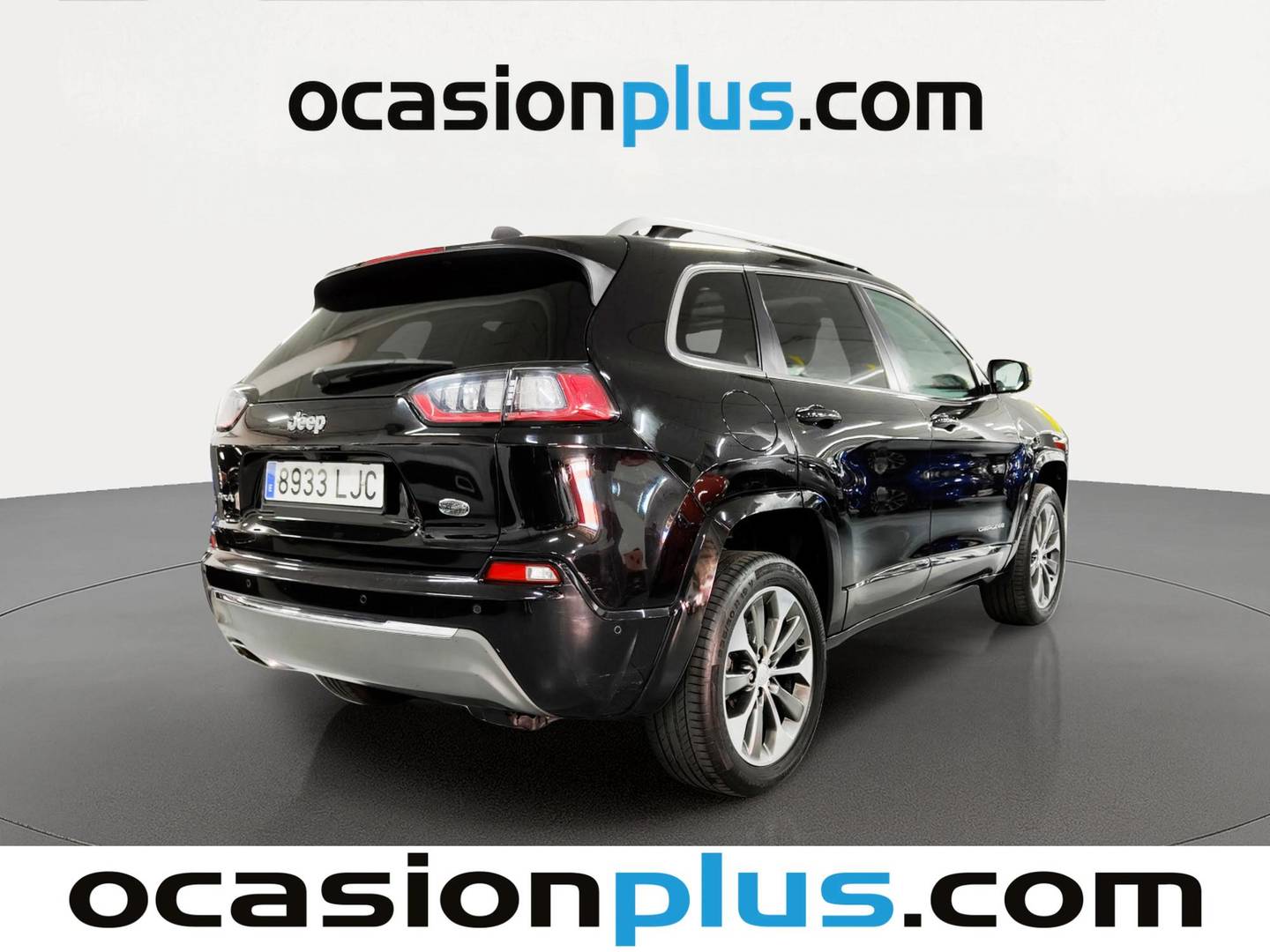 Foto trasera Jeep Cherokee Jeep Cherokee 2.2 CRD Overland 4WD 9AT (195 CV) derecha