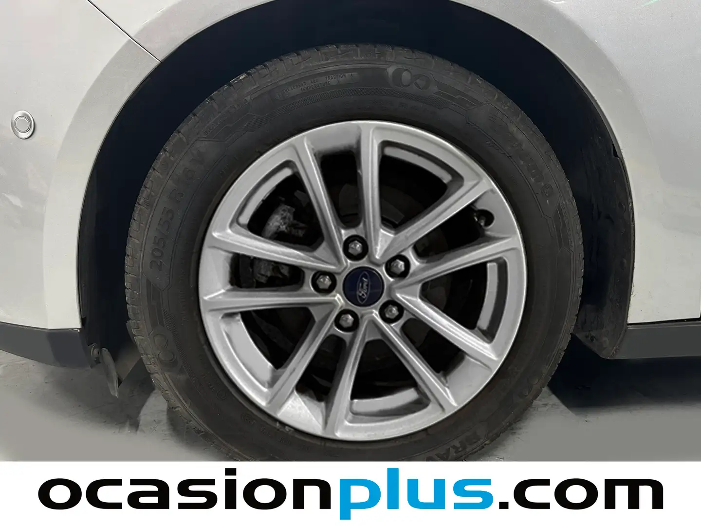 Foto Ford Focus Ford Focus 1.5 TDCI Business (120 CV)