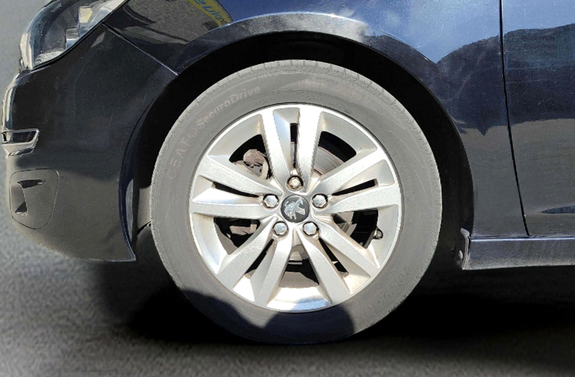 Peugeot 308 BlueHDi 100 Style - foto 31