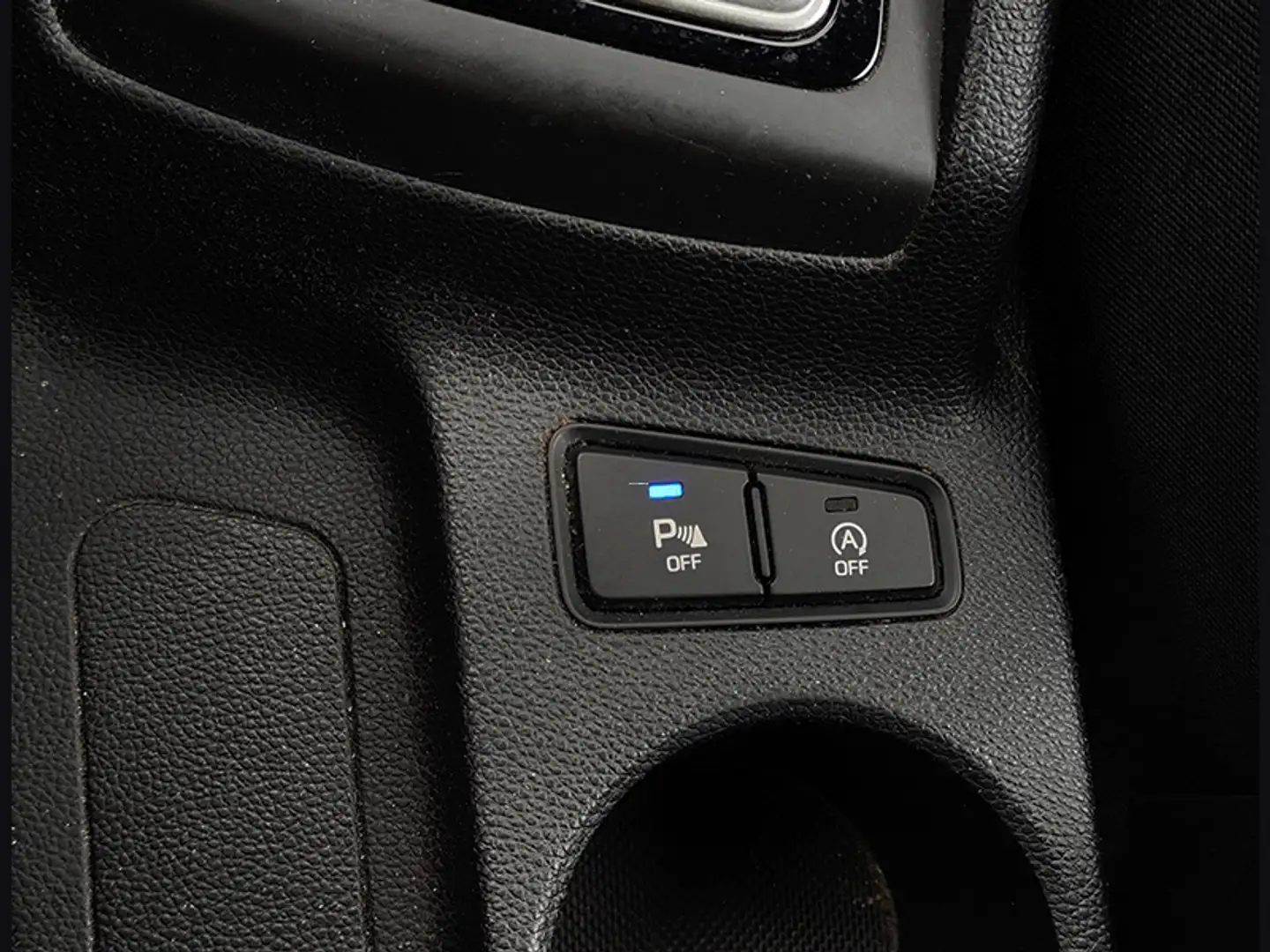 Foto Hyundai i20 Hyundai i20 1.0 TGDI Tecno LE DCT (100 CV)