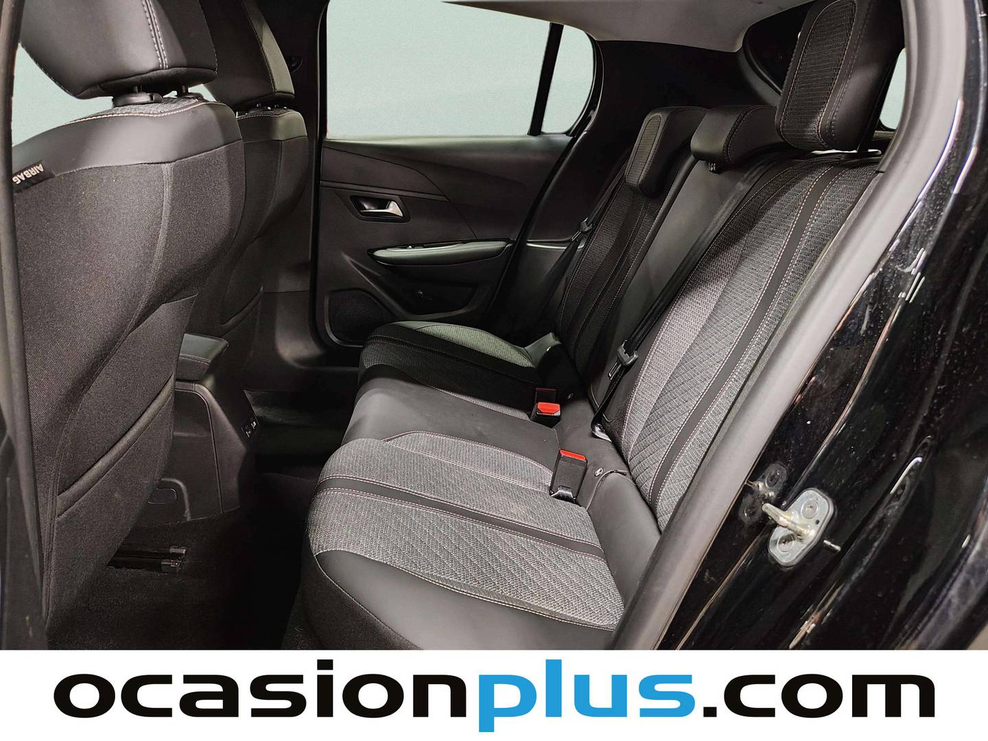 Foto asientos traseros Peugeot 208 Peugeot 208 PureTech 100 Allure (100 CV)