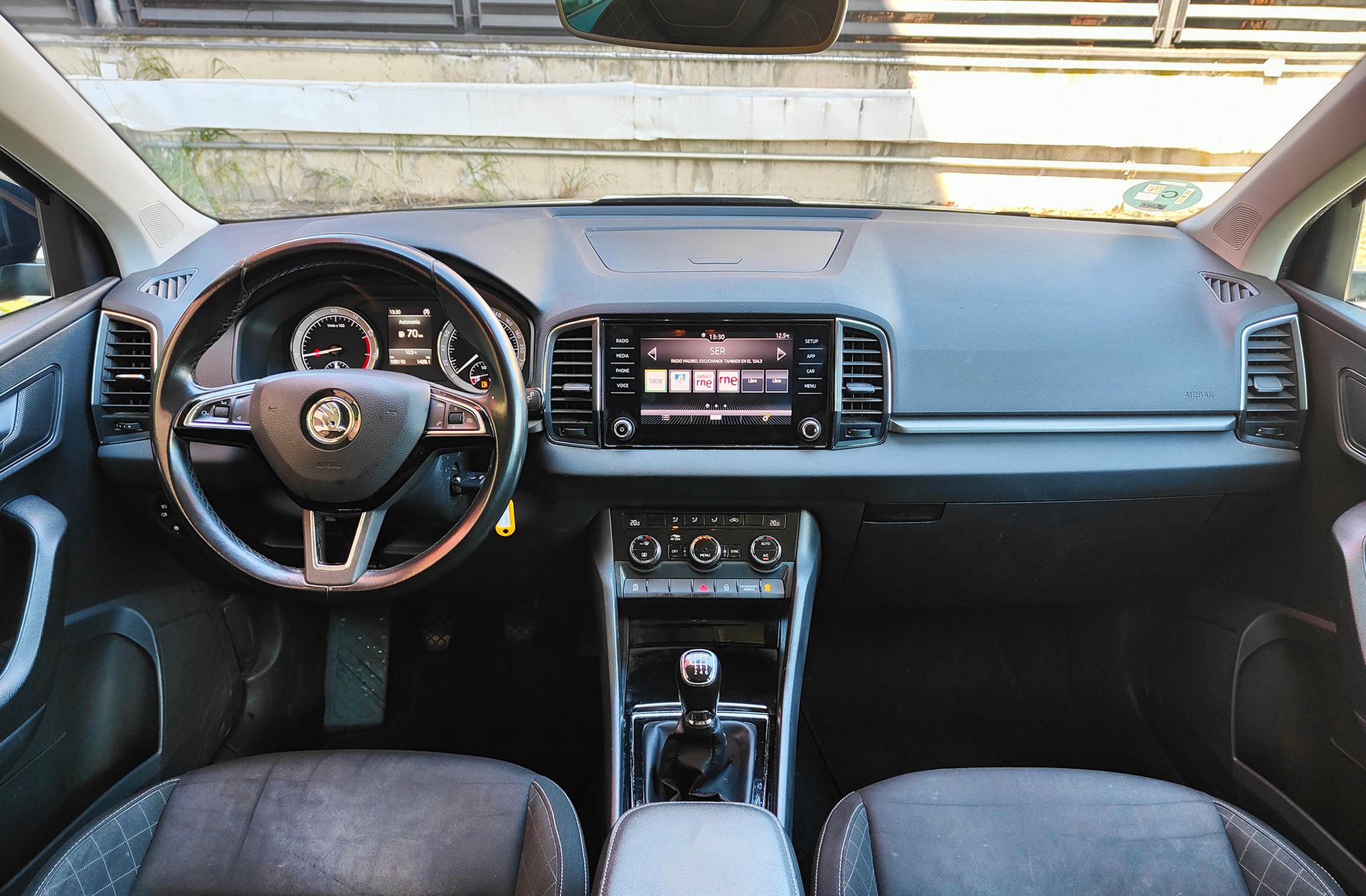 Škoda Karoq 1.0 TSI Ambition - foto 6