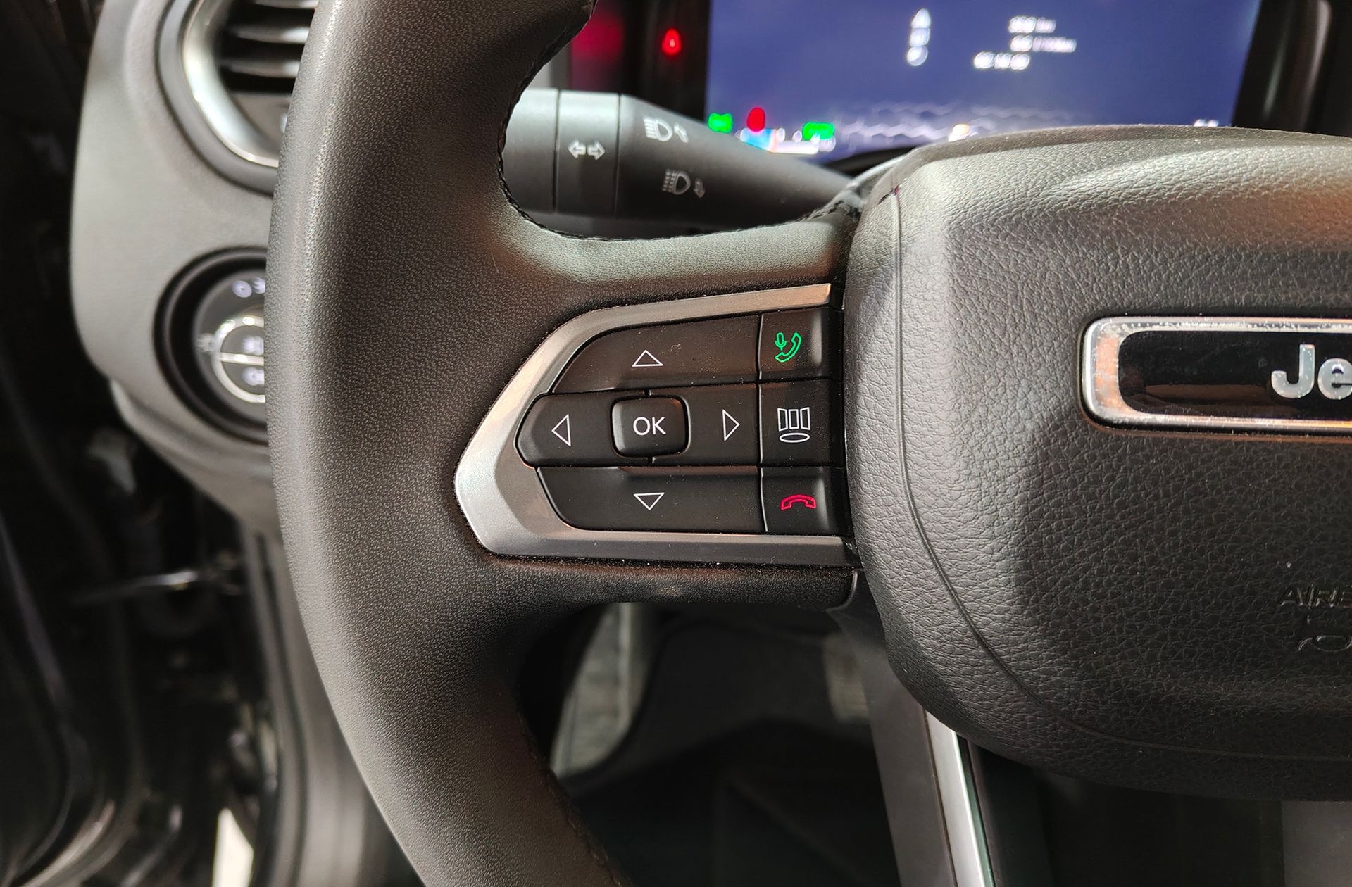 Jeep Renegade eHybrid 1.5 Limited ATX - foto 27