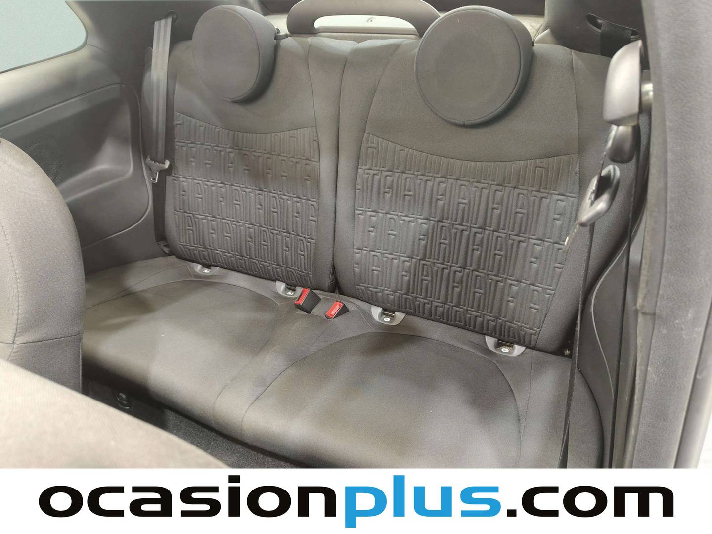 Foto asientos traseros Fiat 500C Fiat 500C 1.0 Hybrid Monotrim (70 CV)