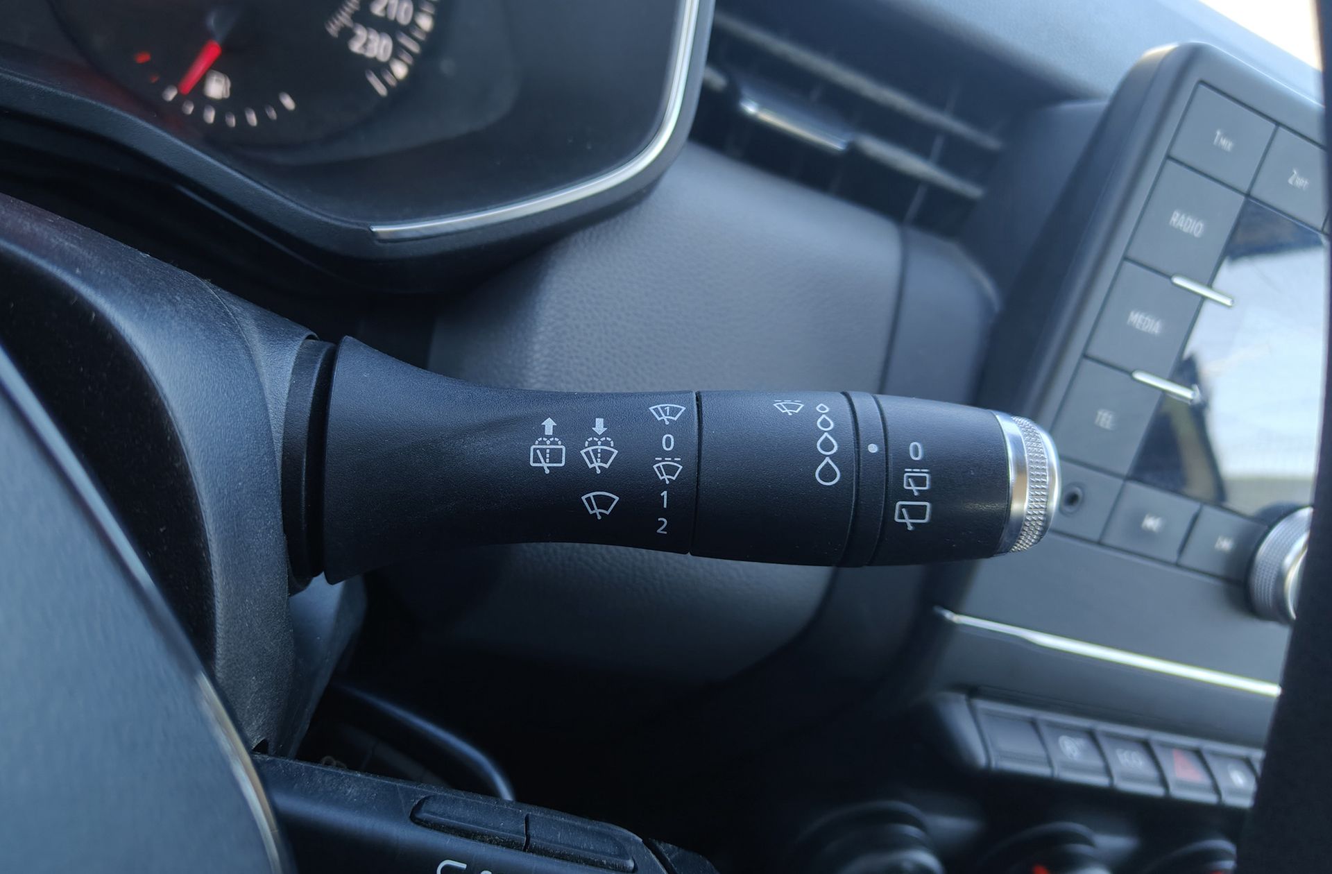 Renault Clio Business TCe GLP - foto 26