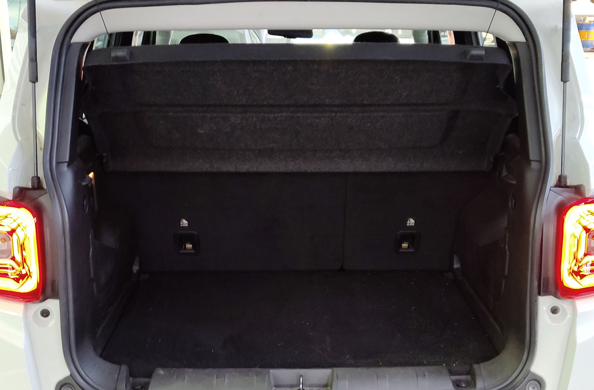 Jeep Renegade eHybrid 1.5 Altitude DCT - foto 17