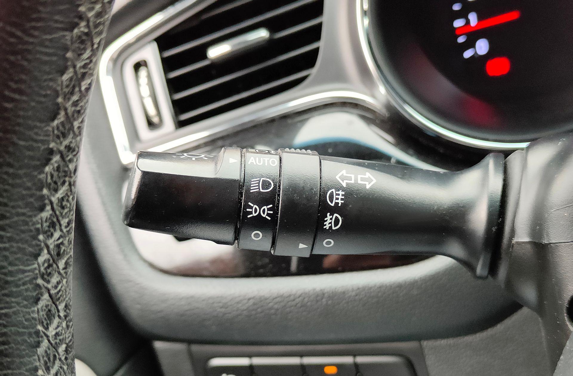 Kia ProCeed 1.6 CRDi VGT Eco-Dynamics x-Tech16 - foto 21