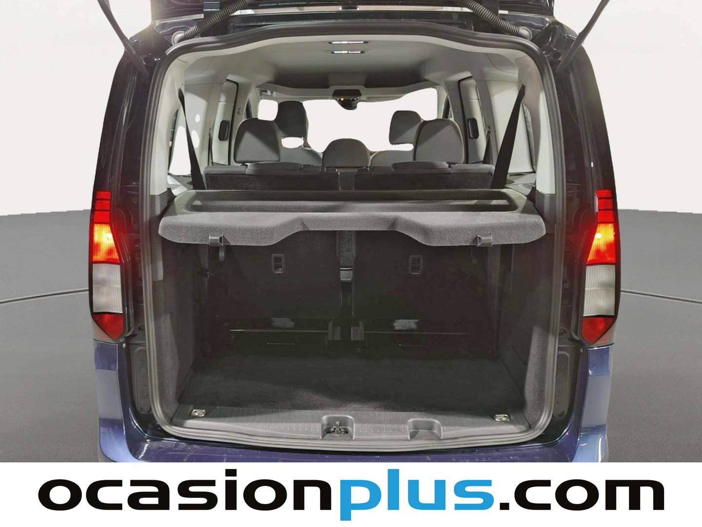 Foto Volkswagen Caddy Volkswagen Caddy Maxi Outdoor 2.0 TDI BMT (102 CV) 7 Plazas siete plazas