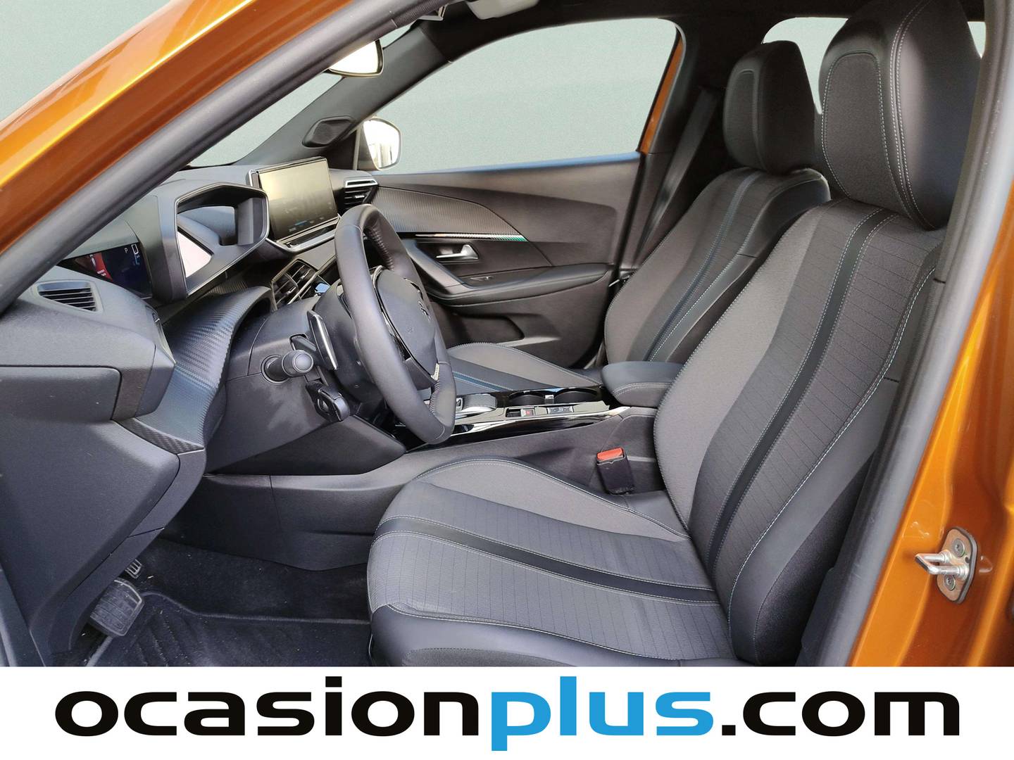 Foto asientos delanteros Peugeot 2008 Peugeot 2008 PureTech 130 S&S Allure Pack EAT8 (130 CV)
