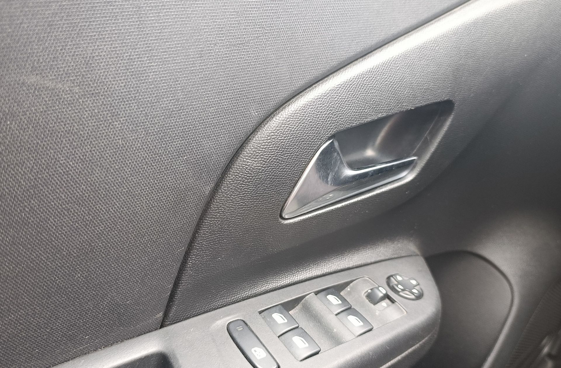 Opel Corsa 1.2 Turbo XHL Edition - foto 33
