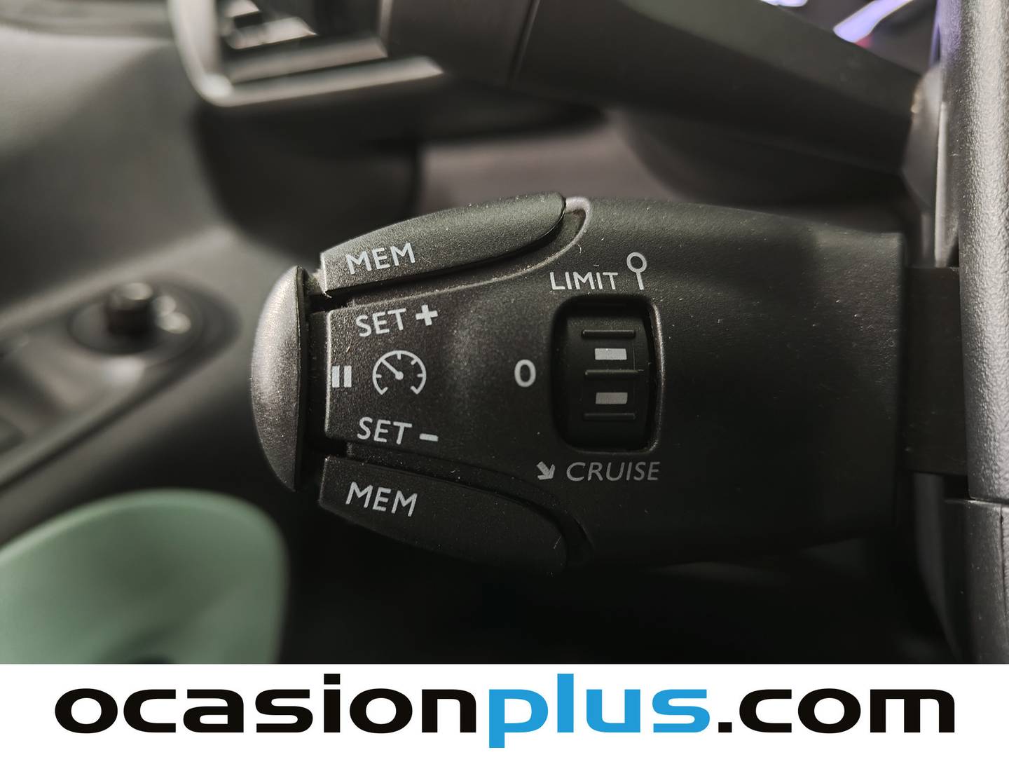 Citroën Berlingo Citroën Berlingo Combi BlueHDi 100 Talla M Feel (100 CV) seminuevo