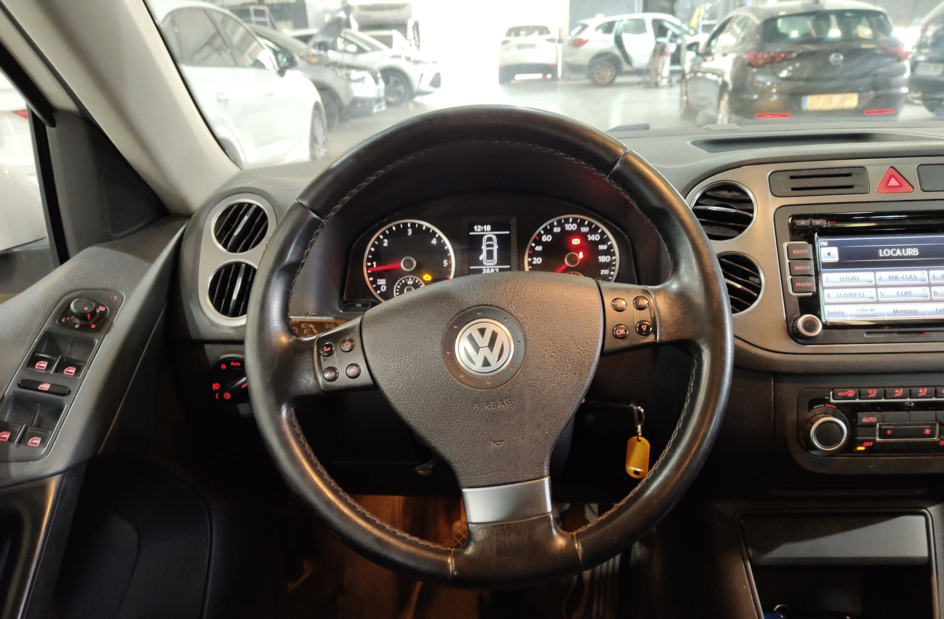 Volkswagen Tiguan Advance 2.0 TDI BMT Front Drive - foto 17