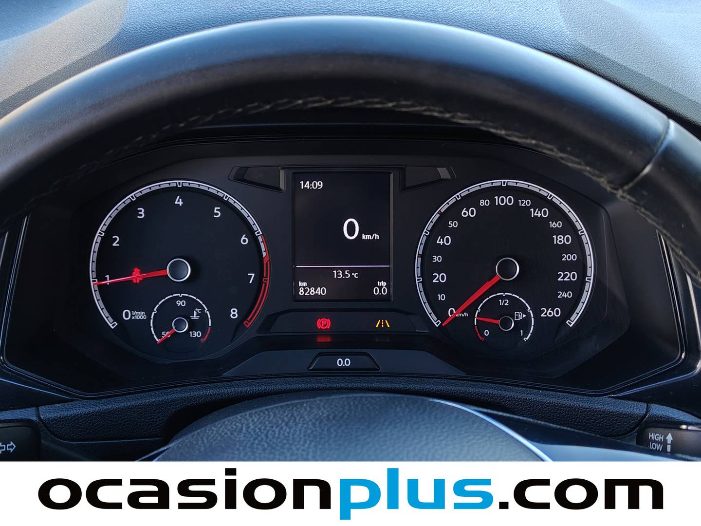 Foto Volkswagen T-Roc Volkswagen T-Roc Edition 1.0 TSI (115 CV) Pack R-Line