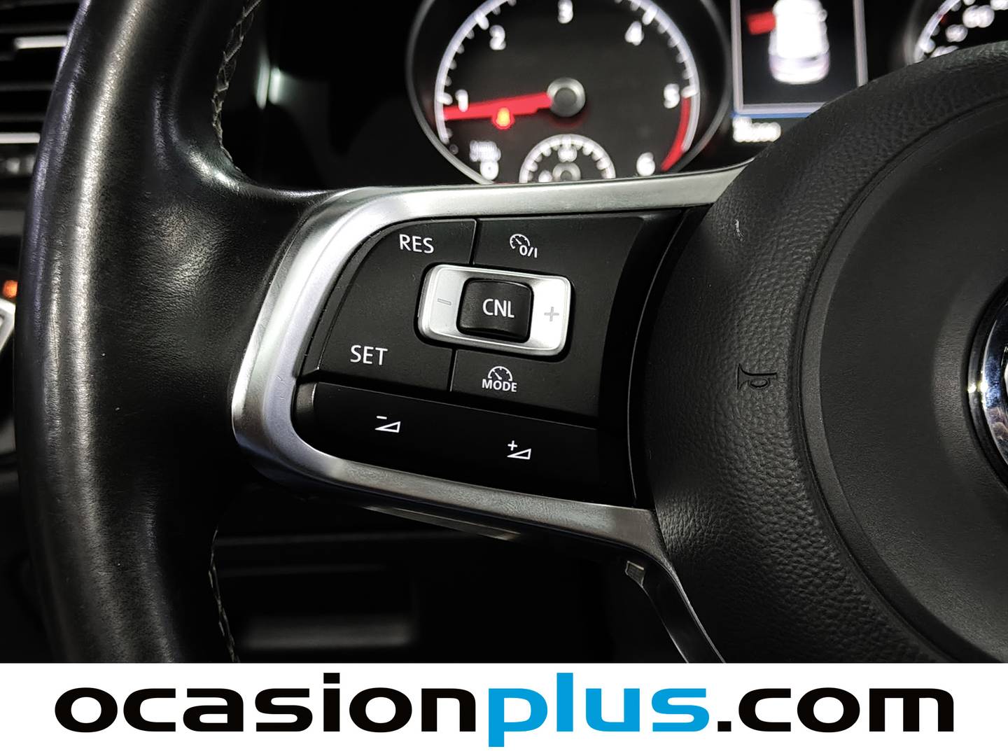 Foto Volkswagen Golf Volkswagen Golf 2.0 TDI CR BMT R-LINE (150 CV)