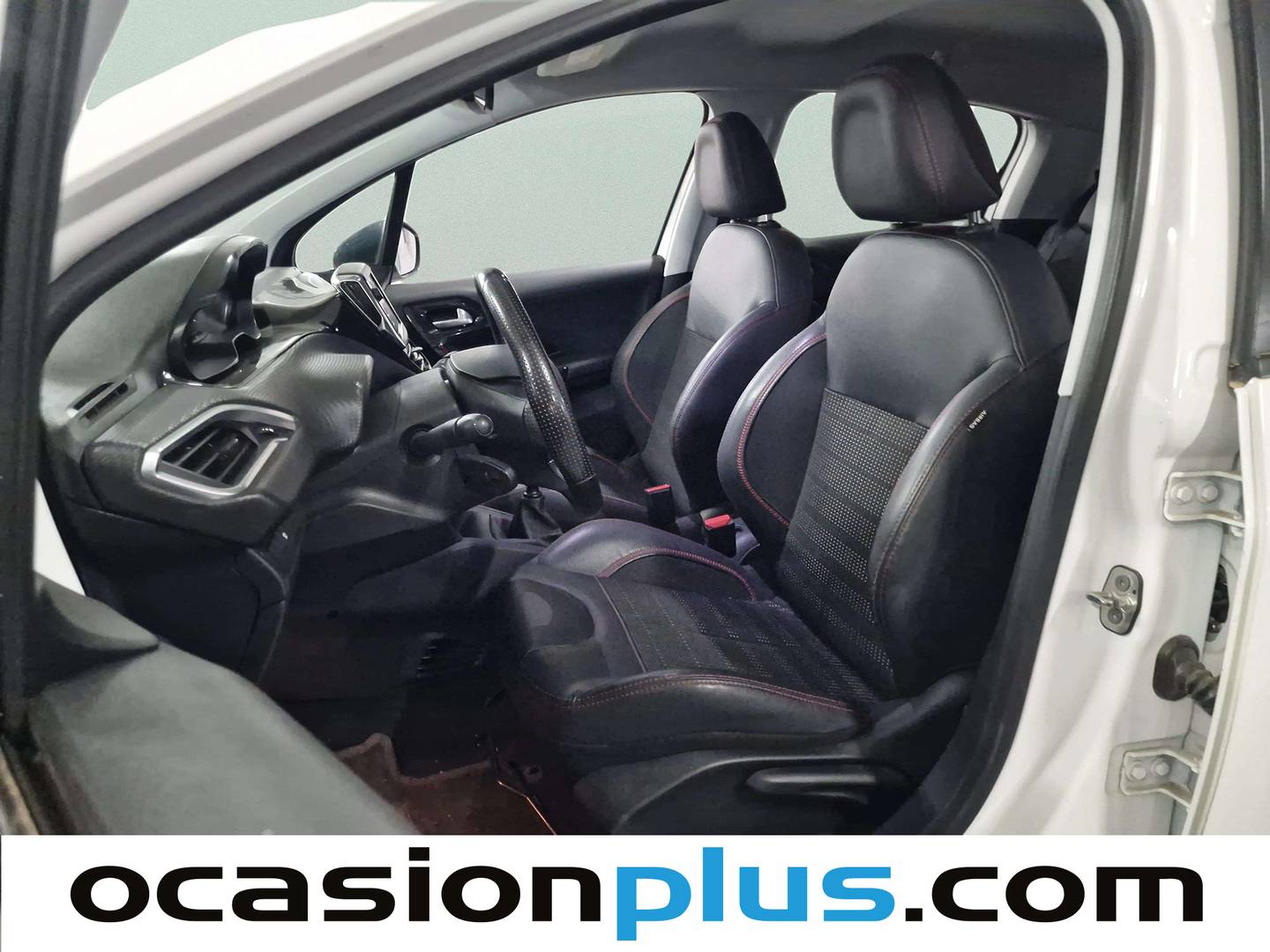 Foto asientos delanteros Peugeot 208 Peugeot 208 1.2 PureTech GT Line (110 CV)