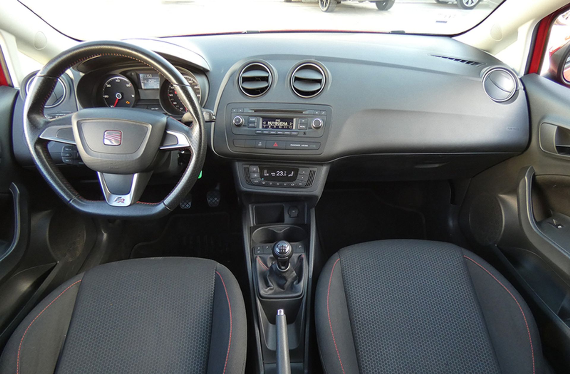 SEAT Ibiza SC SC 2.0 TDI FR - foto 6