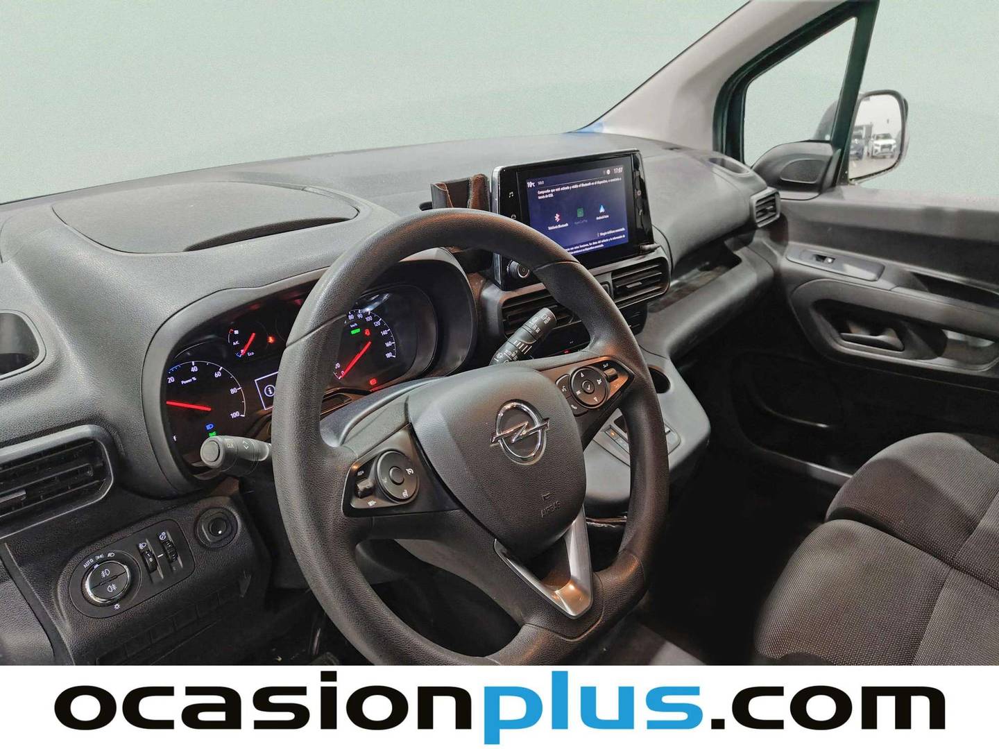 Foto Opel Combo-e Opel Combo-e BEV 50kWh Select L H1 (136 CV)