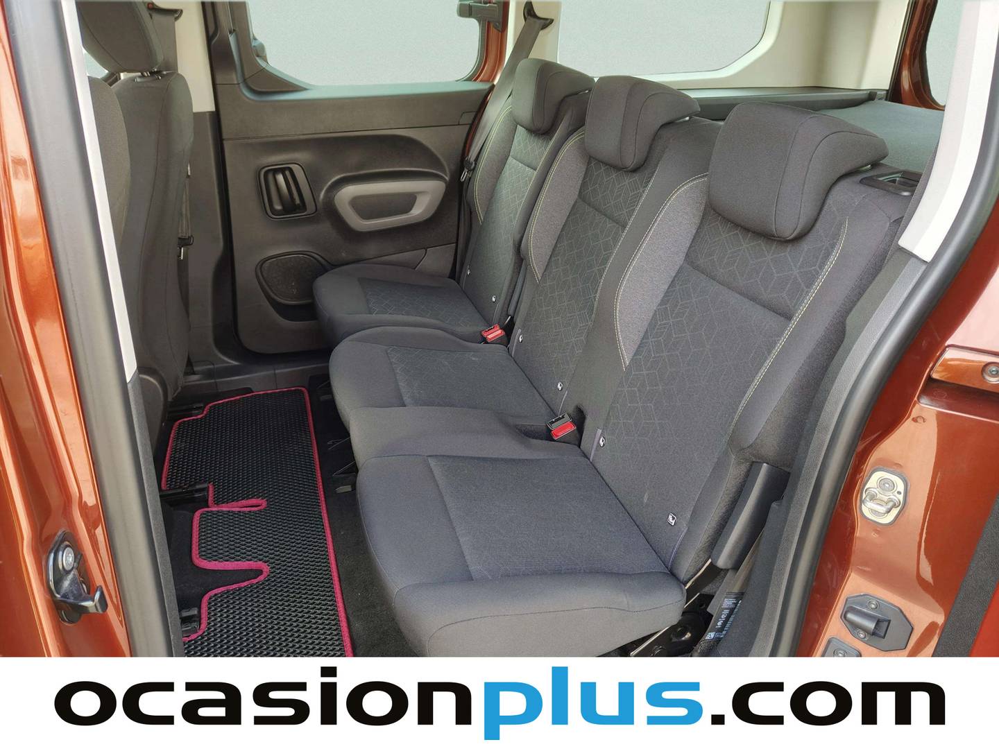 Foto Peugeot Rifter Peugeot Rifter Active Nav+ Long PureTech (110 CV)