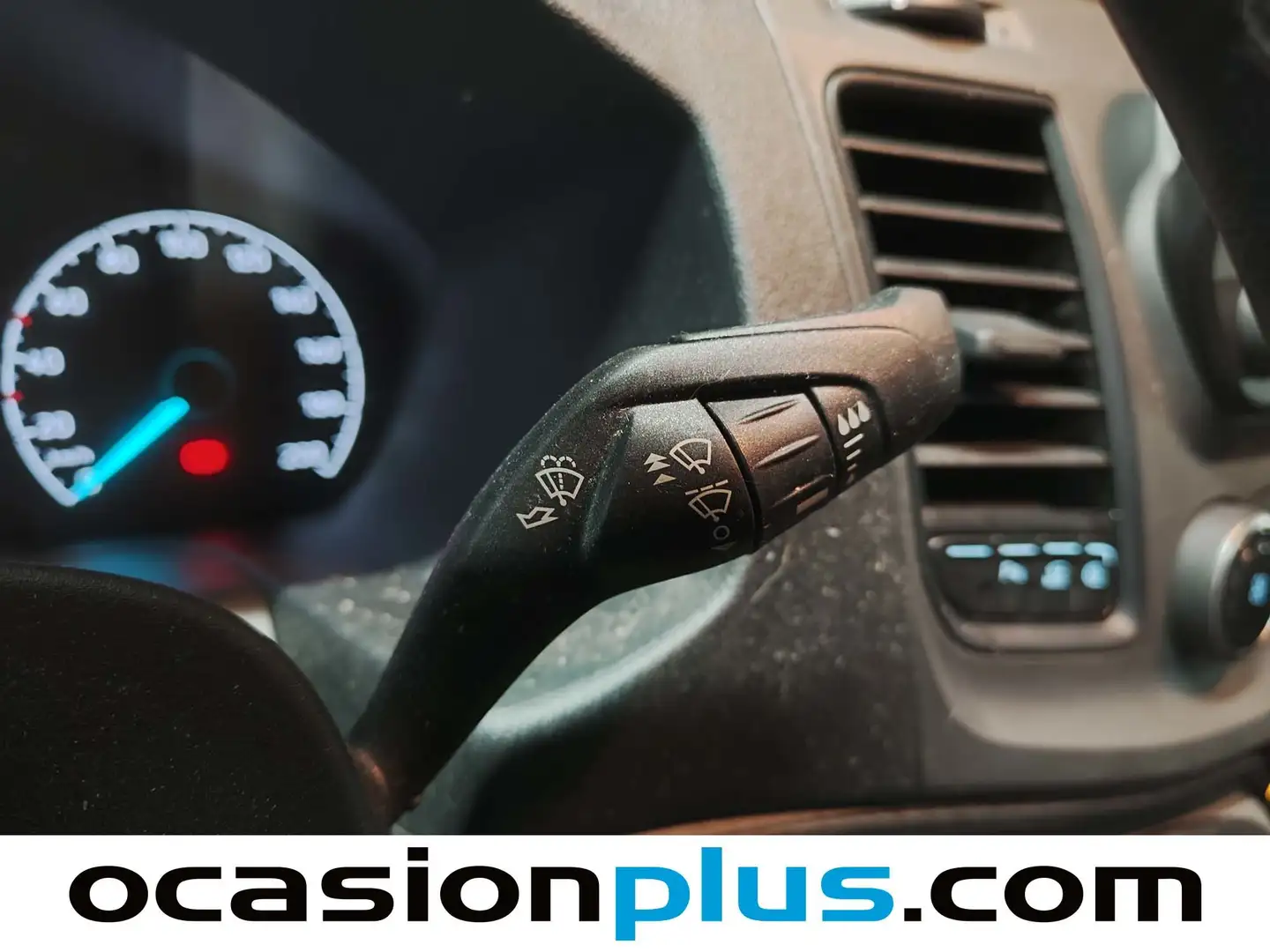 Foto Ford Transit Custom Ford Transit Custom Kombi 2.0 TDCI MHEV 320 L1 Trend  8 Plazas (130 CV)