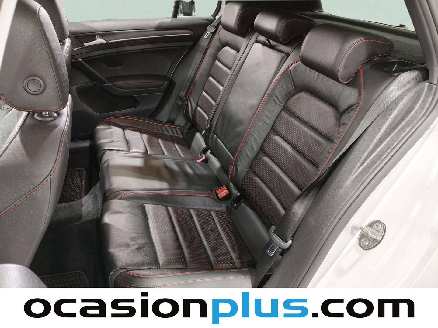 Foto asientos traseros Volkswagen Golf Volkswagen Golf GTI Performance 2.0 TSI (245 CV) DSG